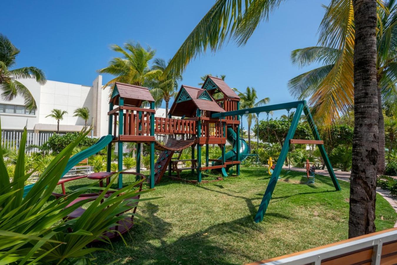 Apartamento 2br & Marina Front W/ Features
