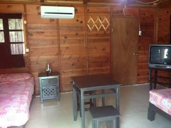 Hotel Eco-cabanas