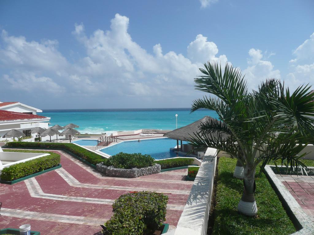 Cancun Beach Aparthotel Brisas Cancun
