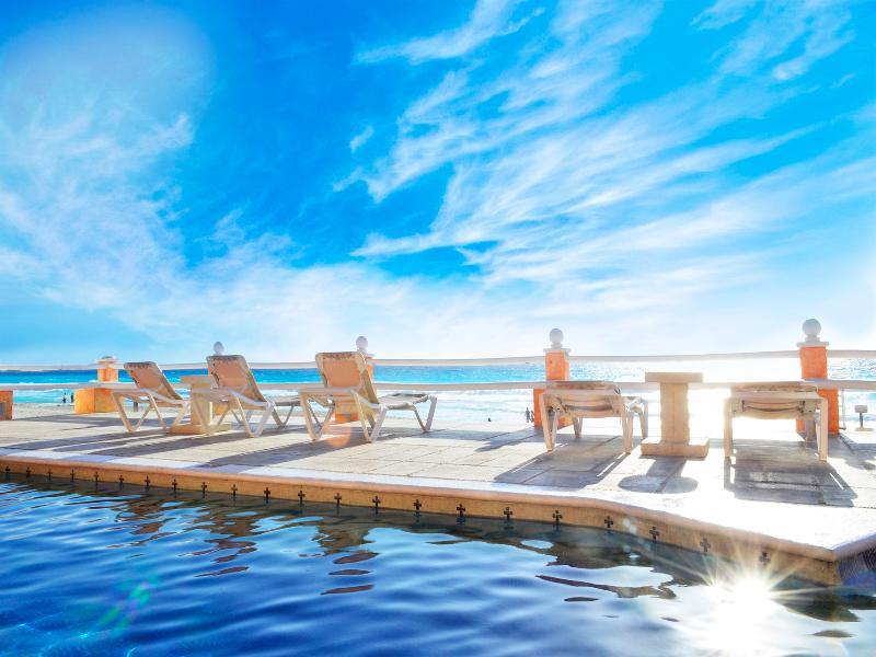Mia Cancún