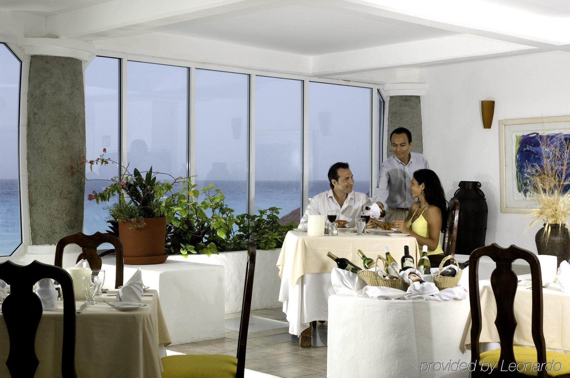Mia Hotel Cancún