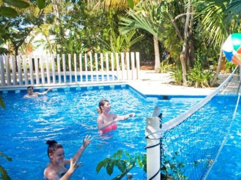 Sotavento & Yacht Club 3* Cancun