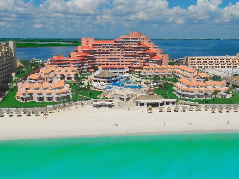 Mia Cancún