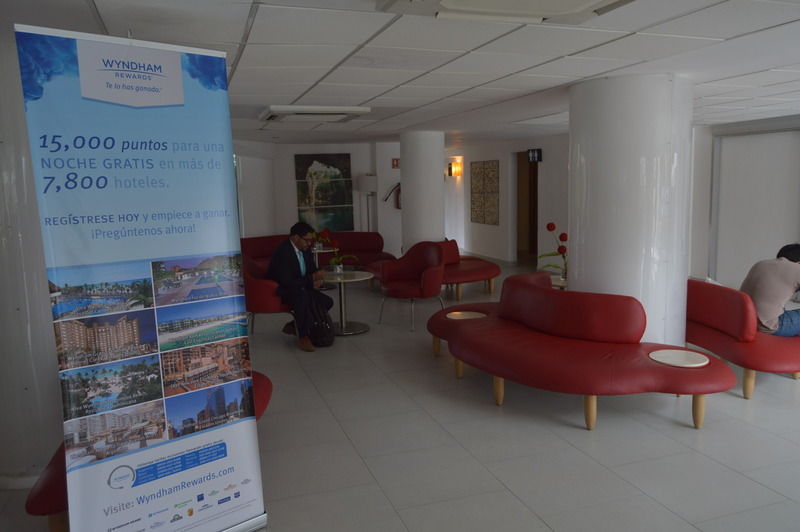 Adhara Express Cancun