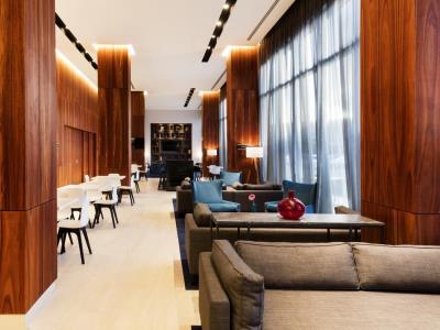 Hotel Hampton By Hilton Cumbres Cancun