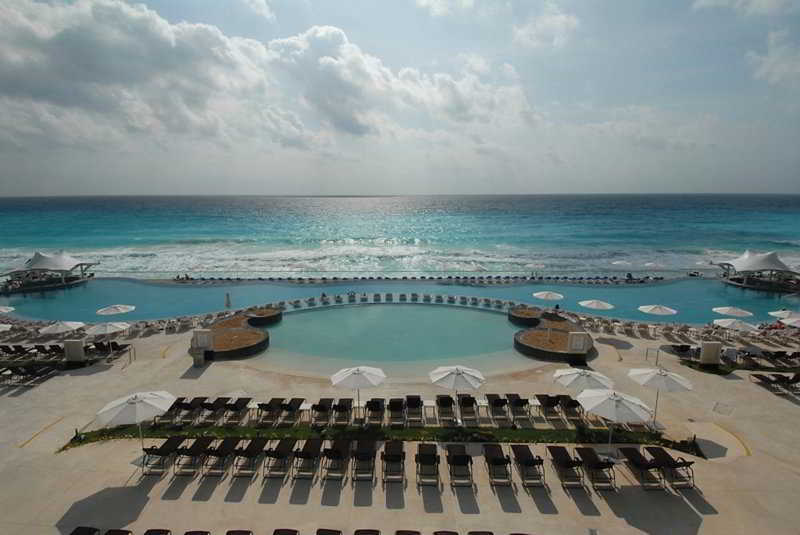 Hard Rock Resort 5*