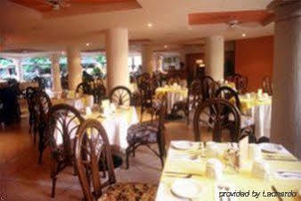 Adhara Express Hotel