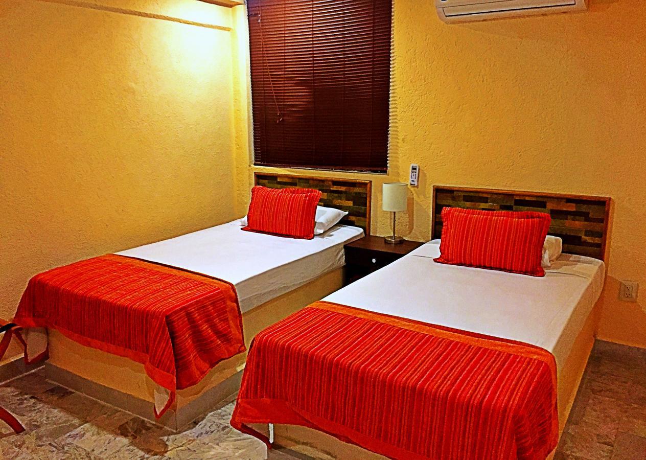 Versalles Hotel Cancun