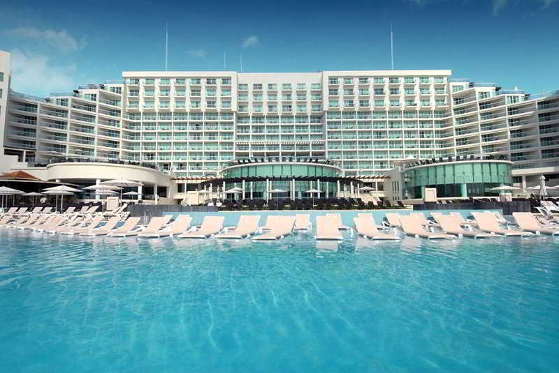 Resort Hard Rock