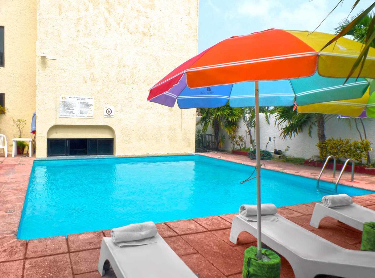 Hostel Ikaro Beds (adults Only) *