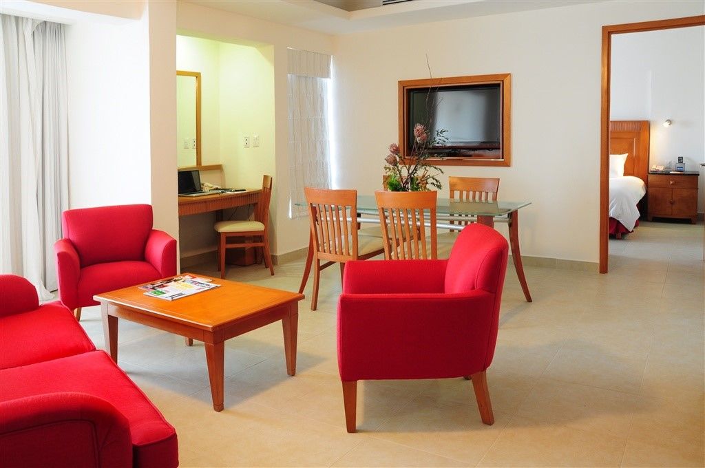 Hotel Ambiance 4*
