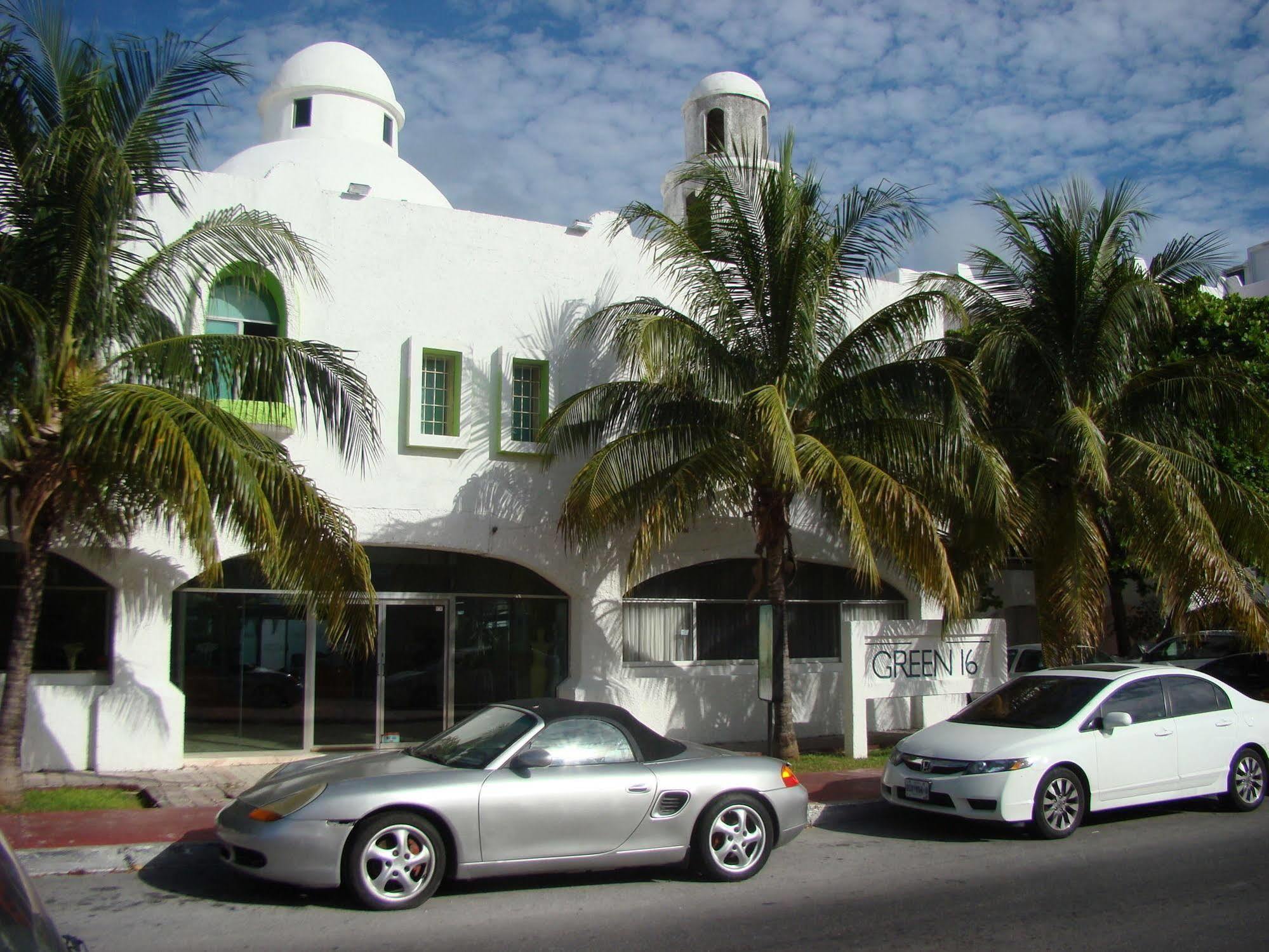Hotel 16 Cancun