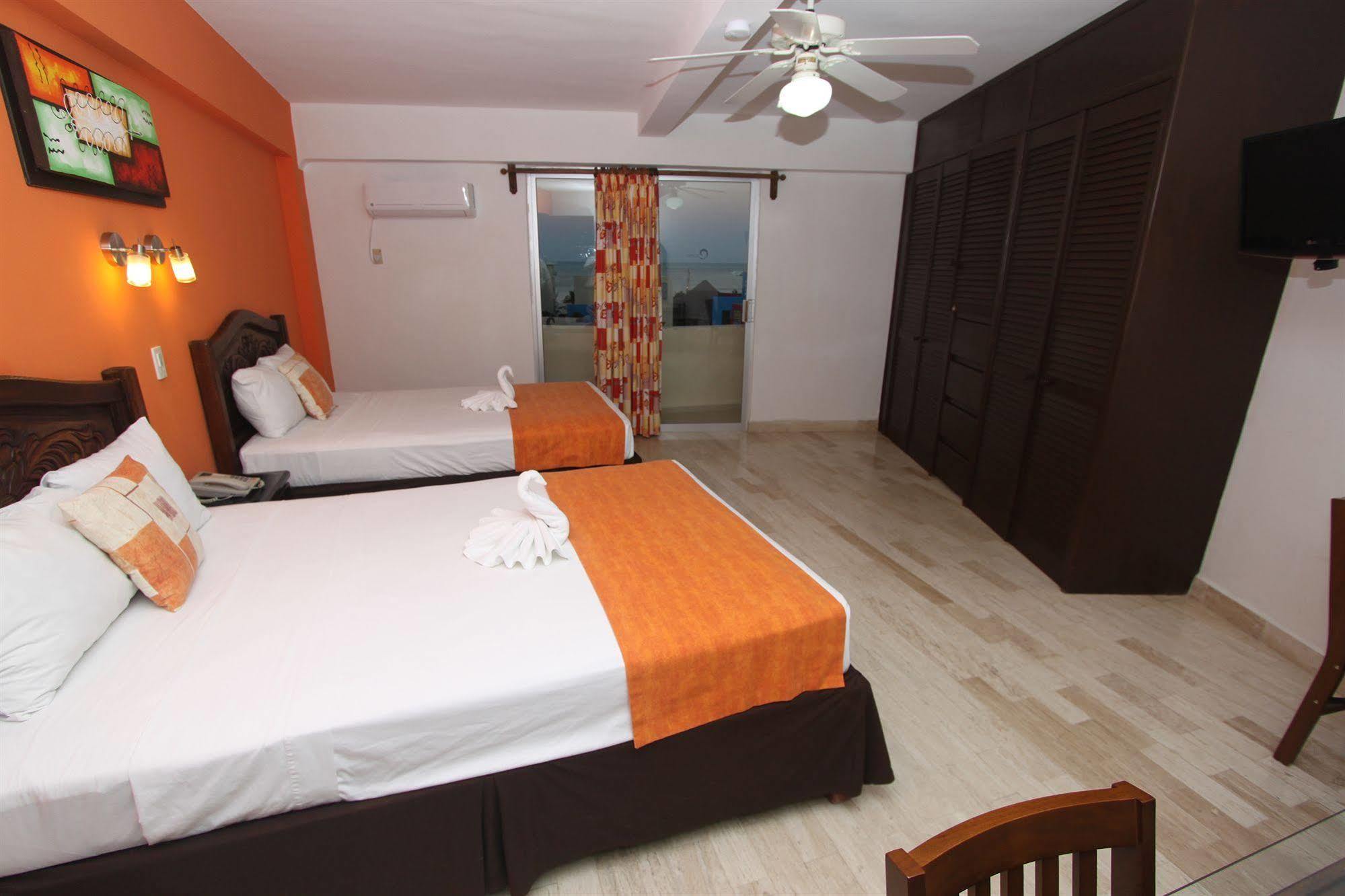 Calypso Hotel Cancún