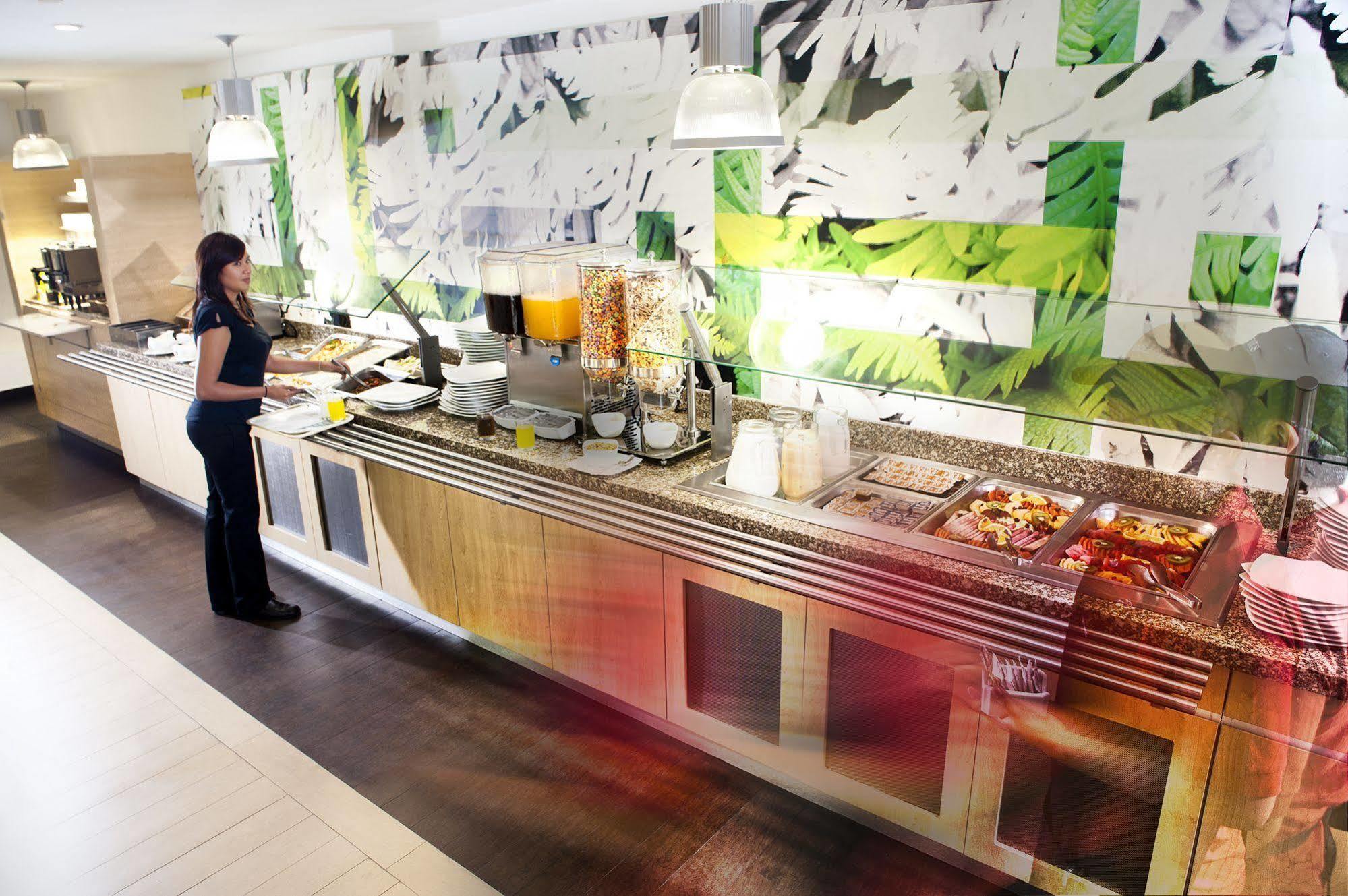 Ibis Centro 3*
