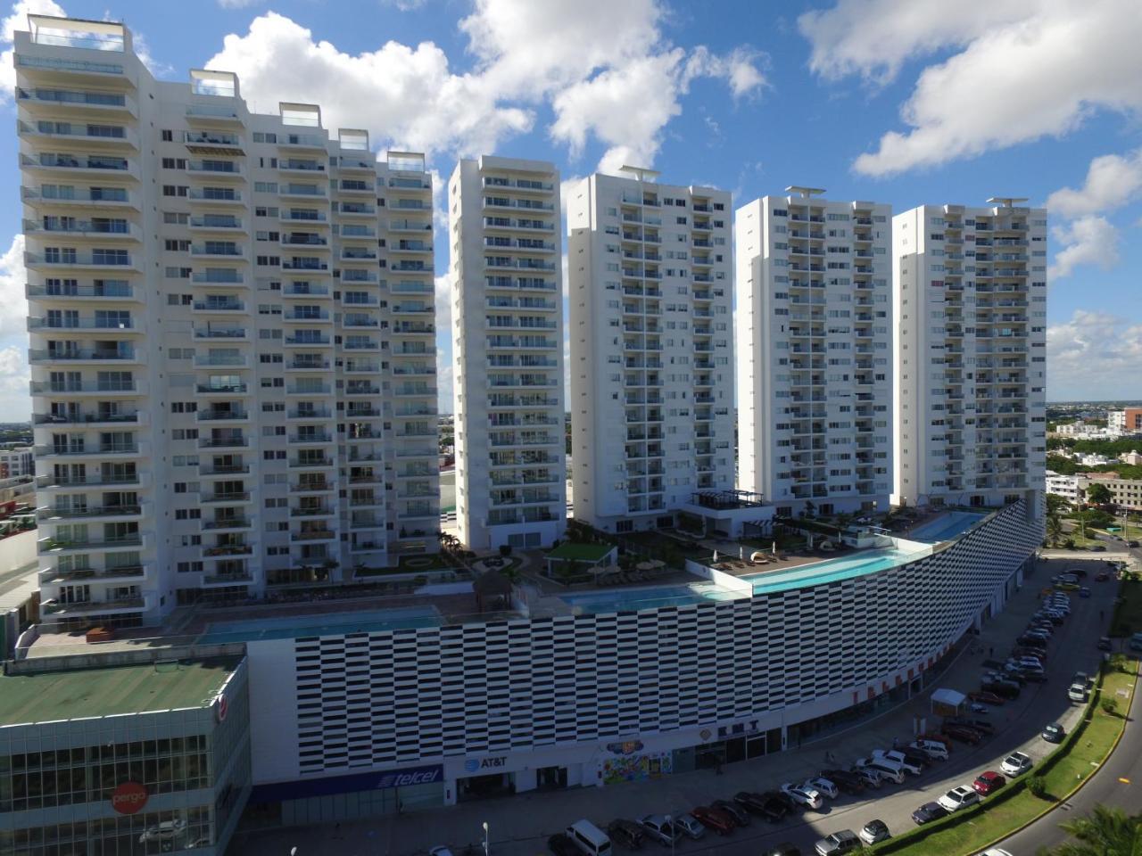 Malecon Hotel 4*
