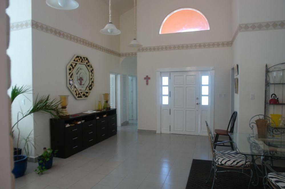 Residencia Encantos Guest house