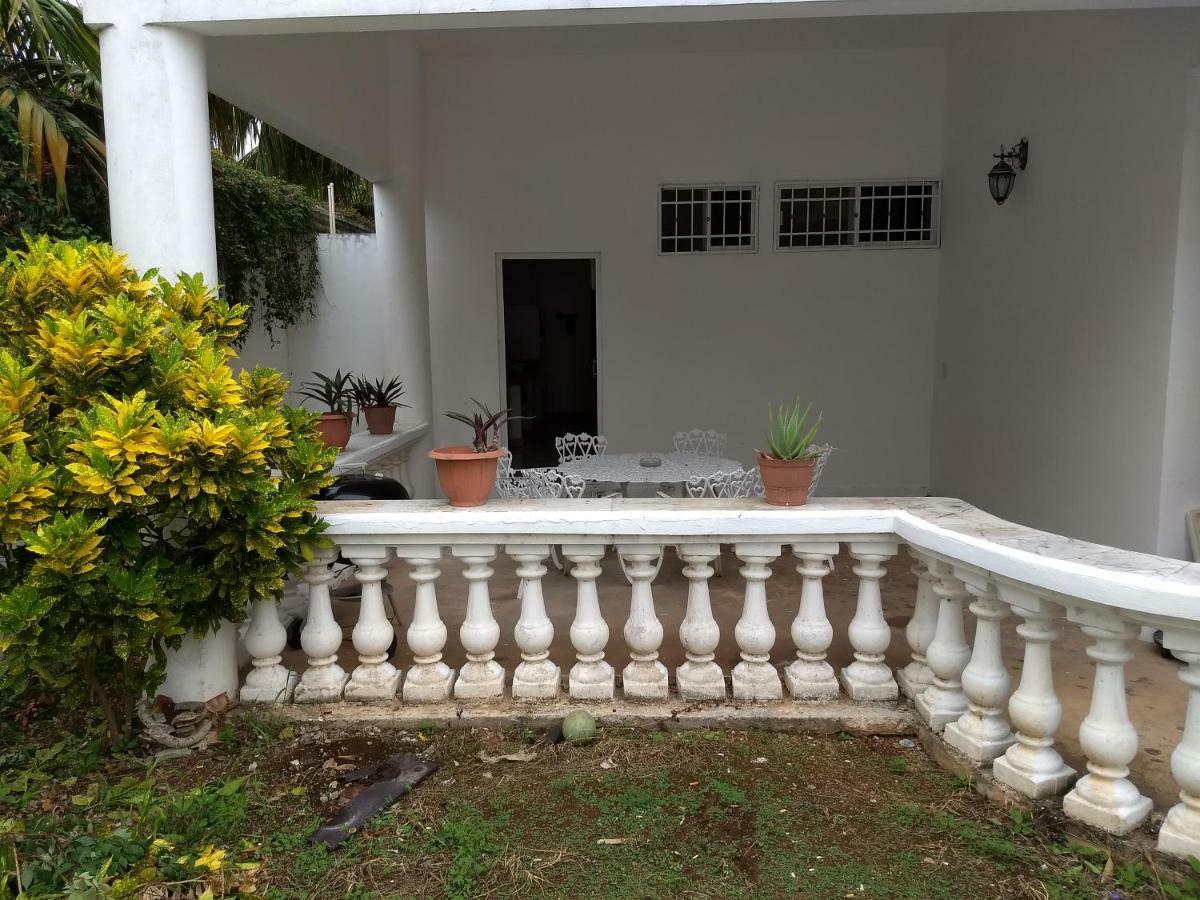 Guest house La Casa Blanca En