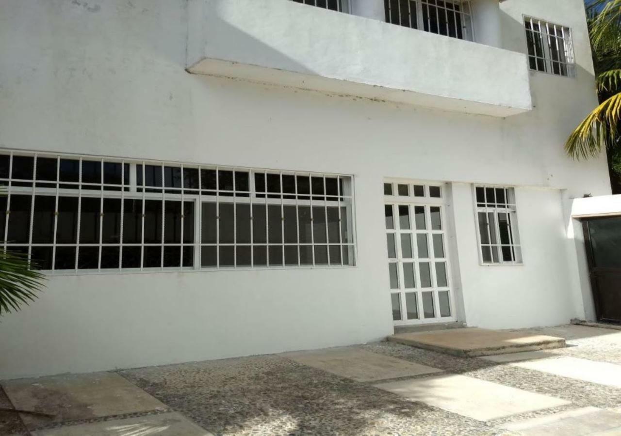 La Casa Blanca En Guest house