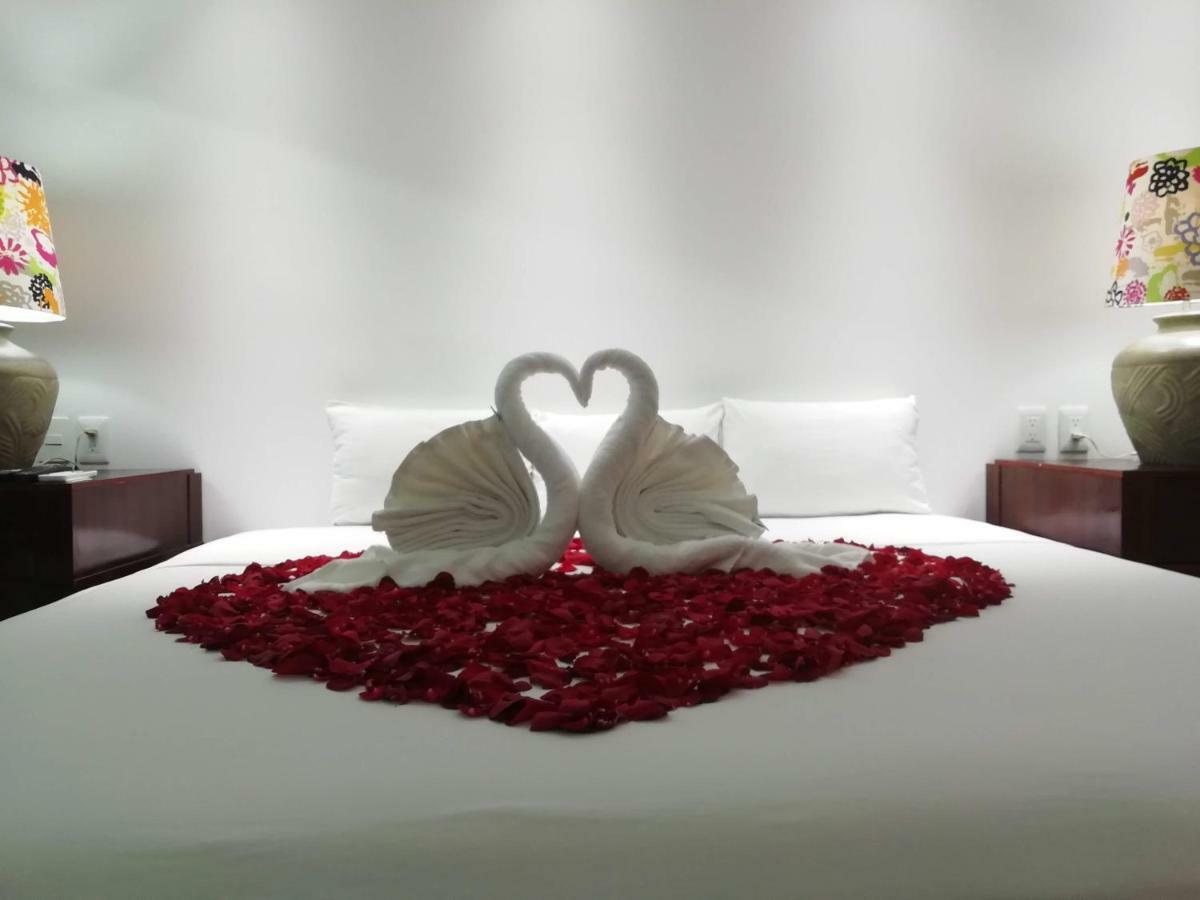 Hotel 16 3*