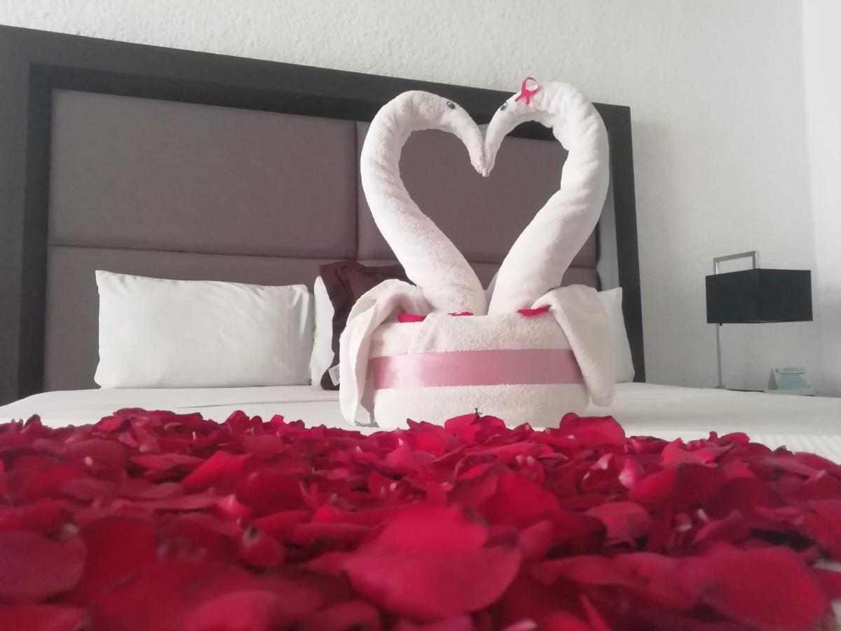 16 Hotel Cancun