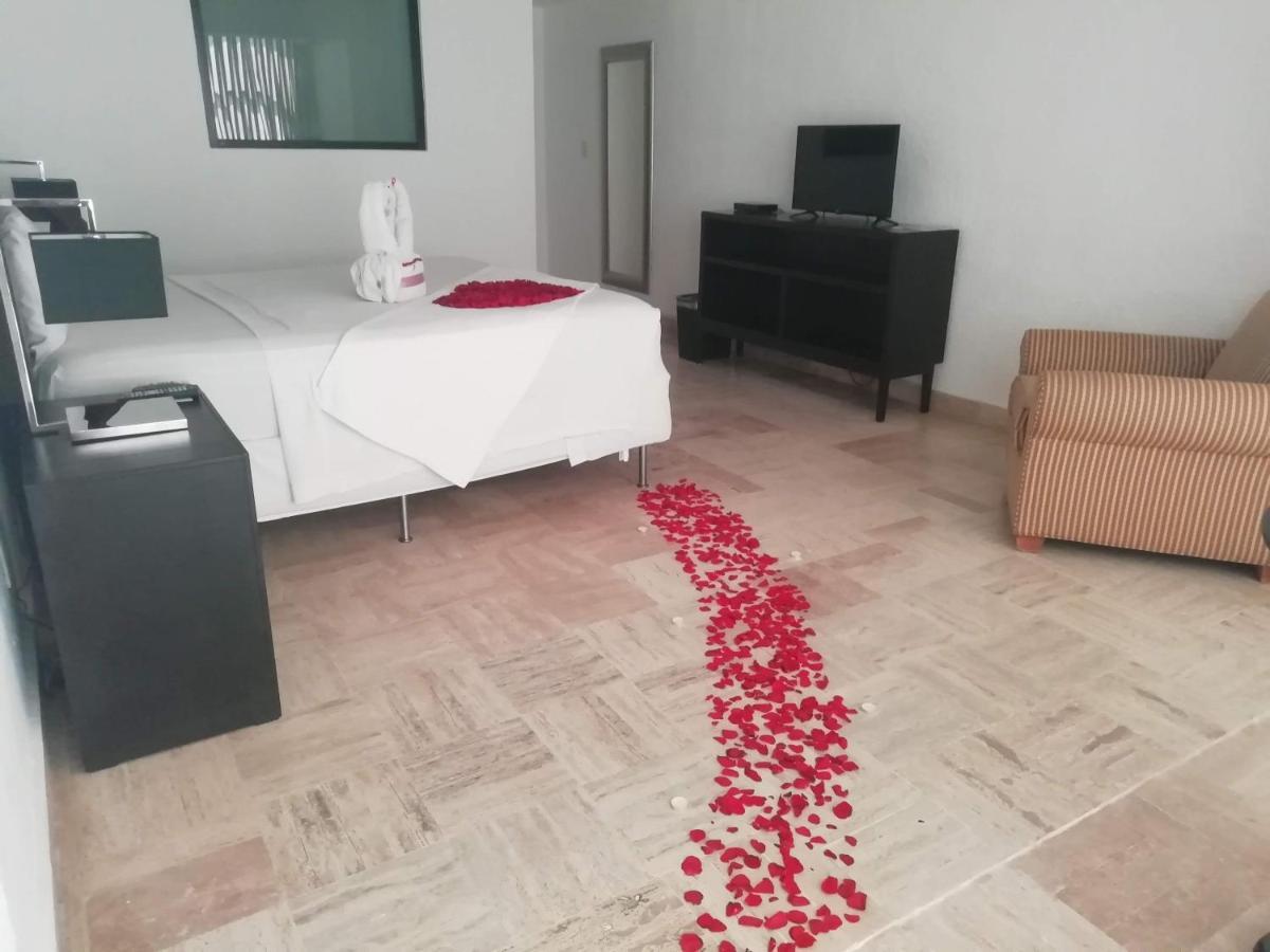 16 Hotel Cancun