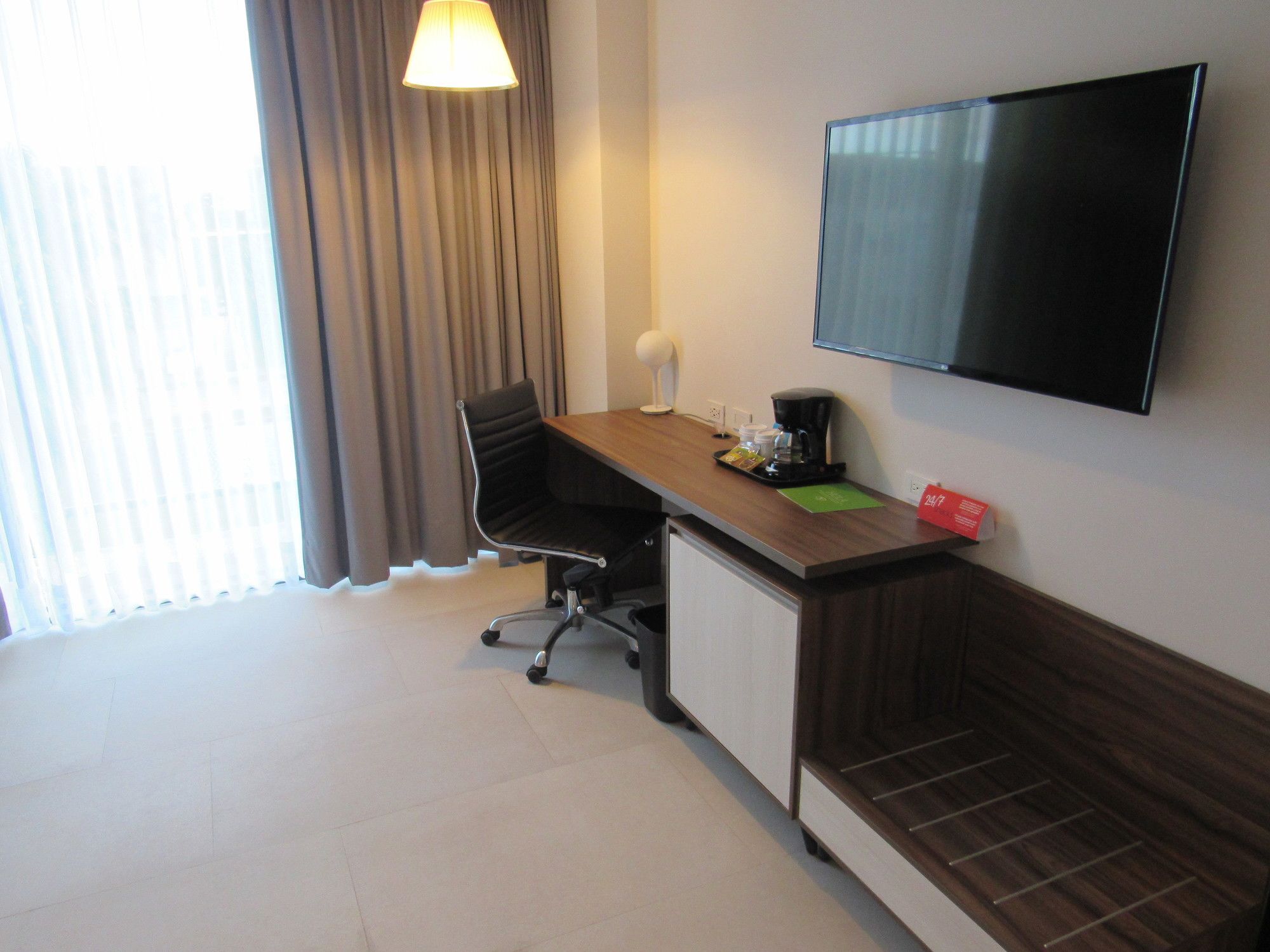 Hampton By Hilton Cumbres Cancun