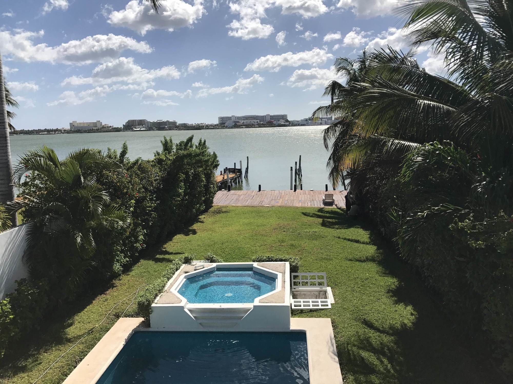 Frühstückspension Caribbean Luxury 2*