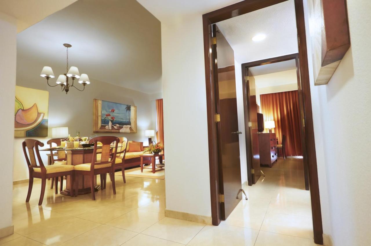 The Royal 5* Cancun