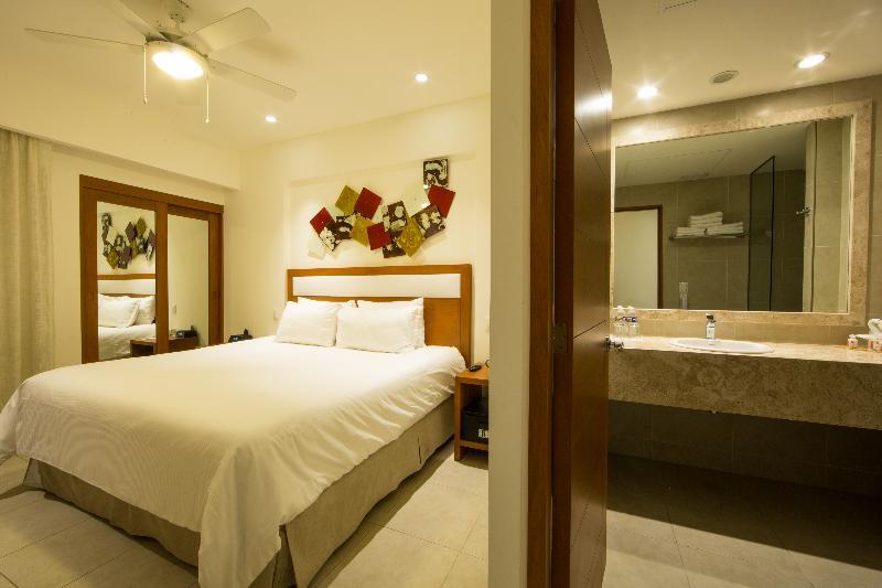 Hotel Ambiance Cancun