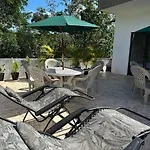 Casa Ya\'Axka