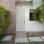 Casa Michitos Negros