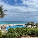Bonito Departamento En Condominio Con Playa