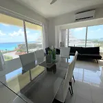Comodo Condo Con Vista Al Mar