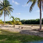 Great 3B Apartment In Cancun Hotel Zone
