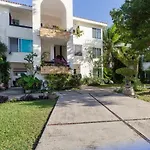 Great 3B Apartment In Cancun Hotel Zone