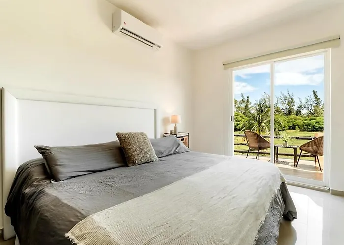 Confortable Lagoon Front 1 Bdr By Casa Paraiso