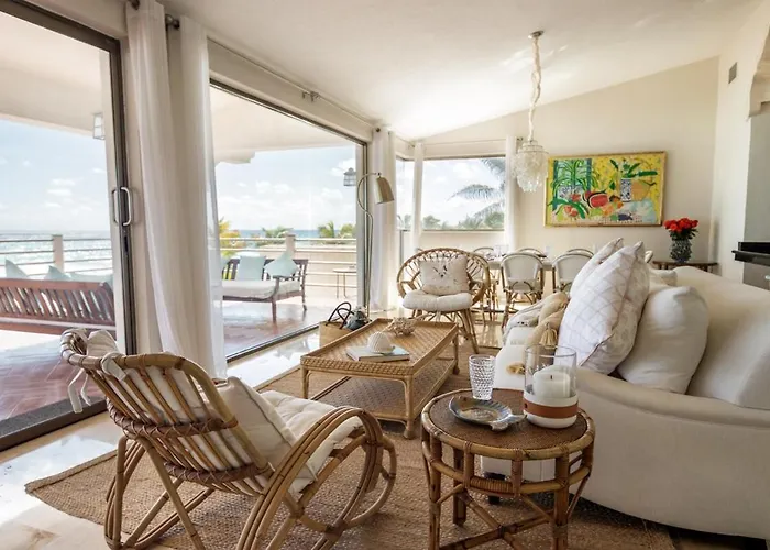 Ocean View Luxury 5B Villa With Private Beach