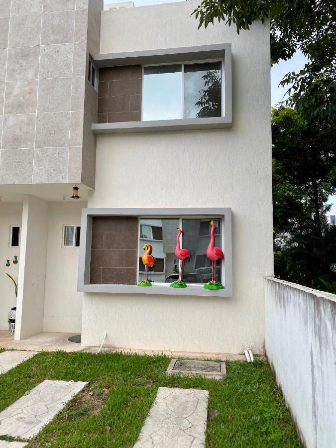 Casa Nueva Con 3 Recamaras Y A Un Lado De Alberca Apartment Cancun