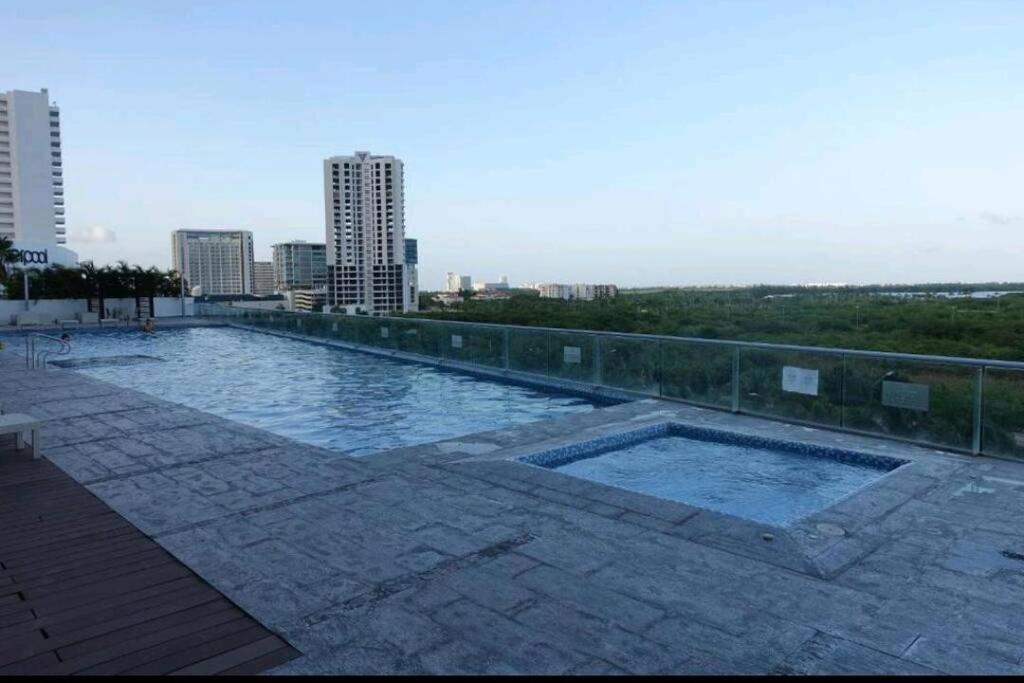 Departamento De Lujo En Malecon * Cancun
