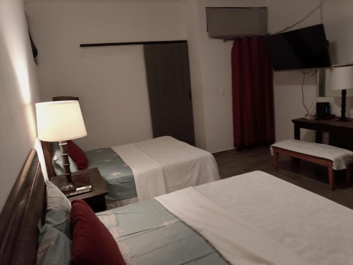 Corazon Del Pescador Homestay Cancun