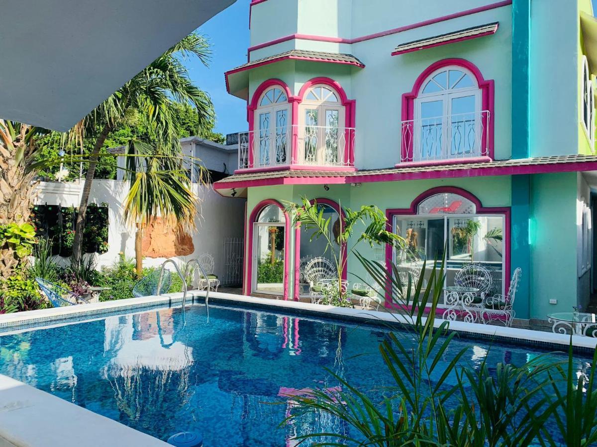 The Quetzal Bed & Breakfast