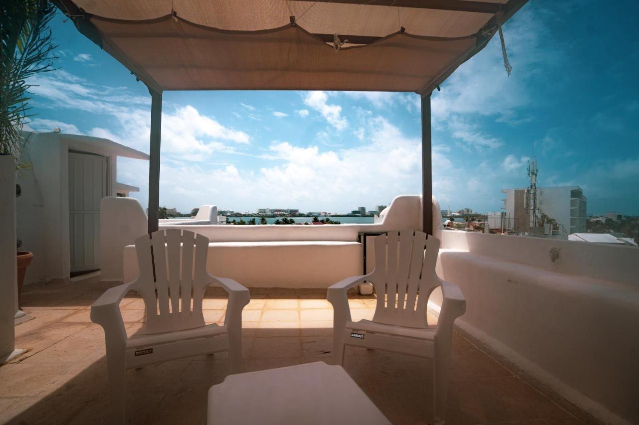 Apartment Big Penthouse With Amazing View, Private Rooftop & Jacuzzi