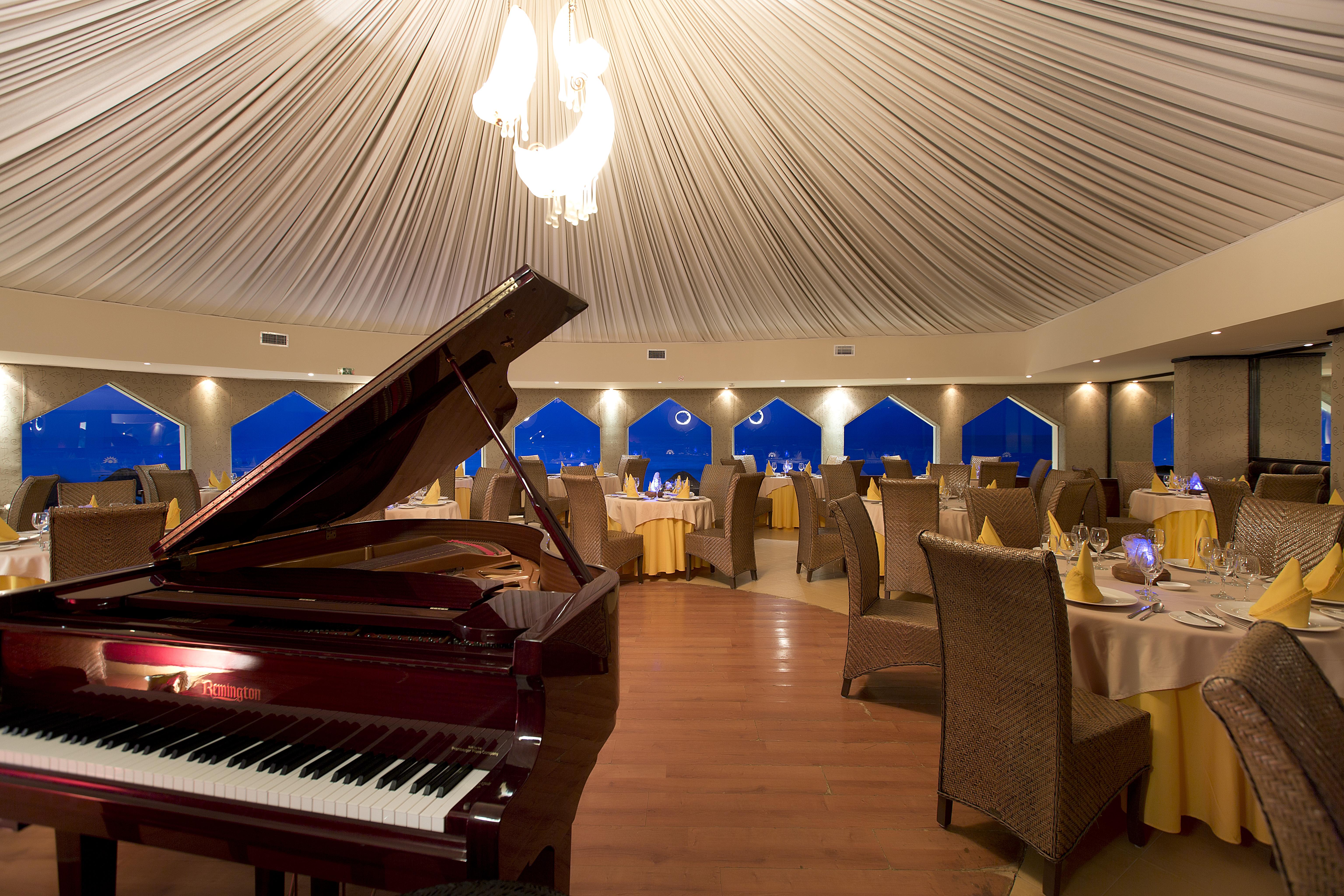 Hotel Golden Parnassus & Spa (adults Only) 3*