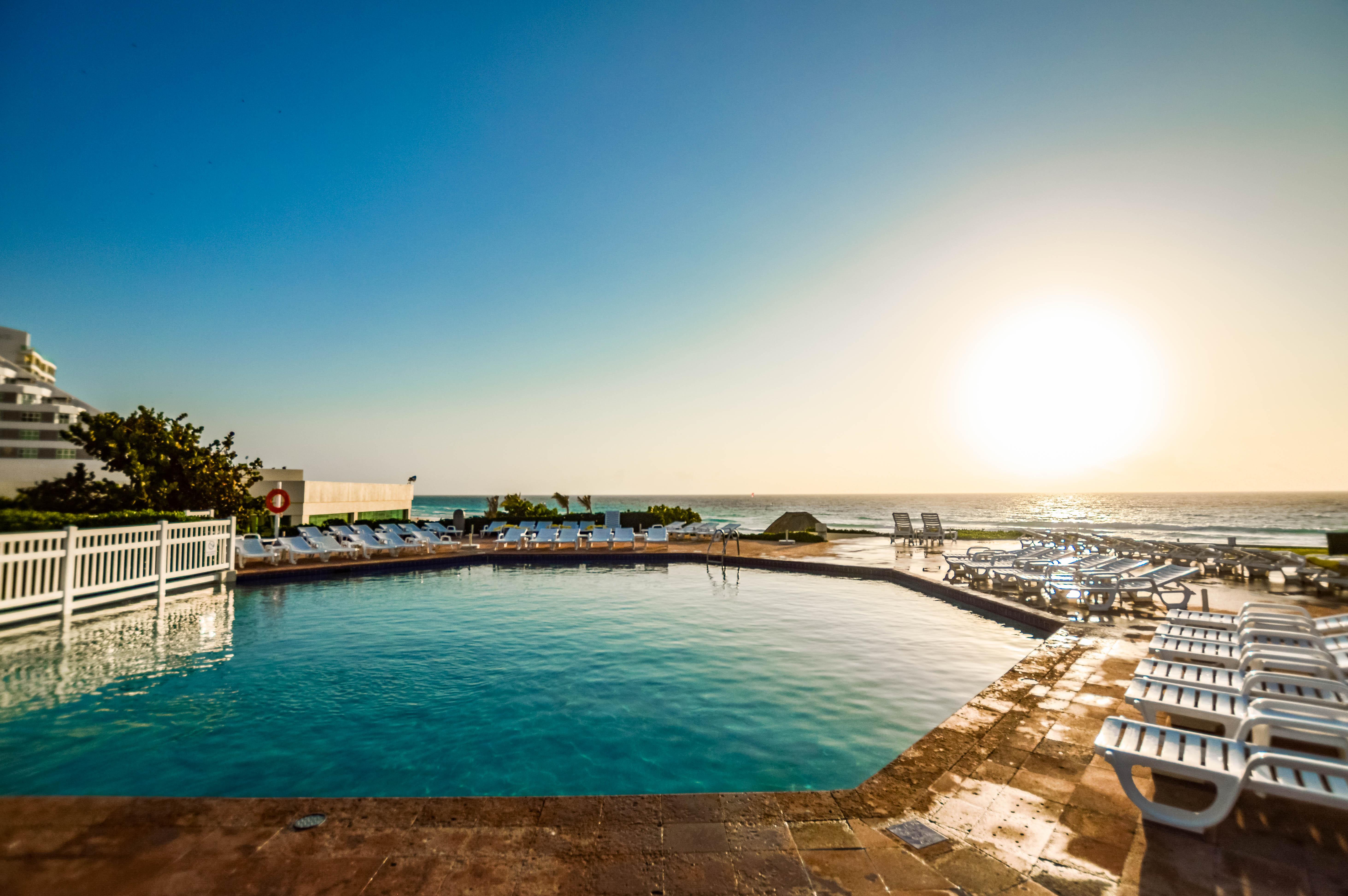Park Royal Beach Resort 4*