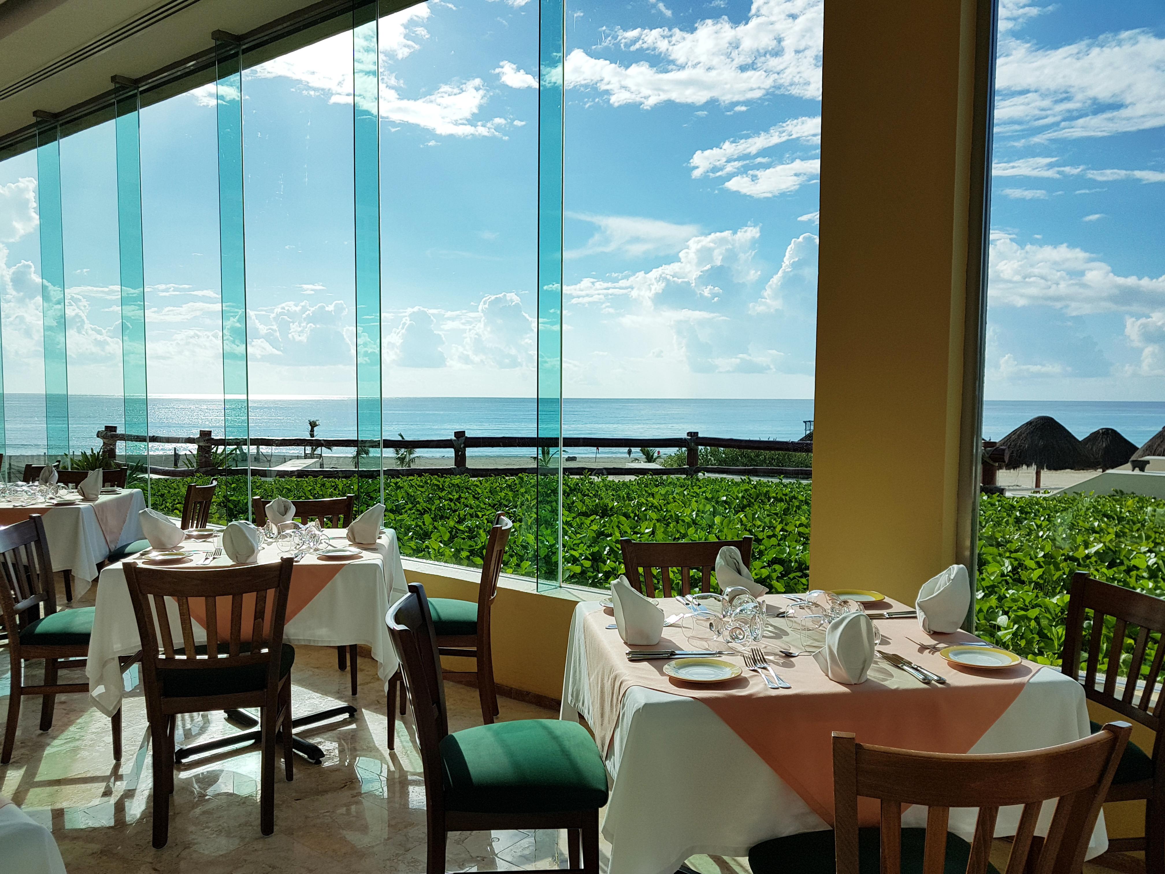 Park Royal Beach Resort Cancun