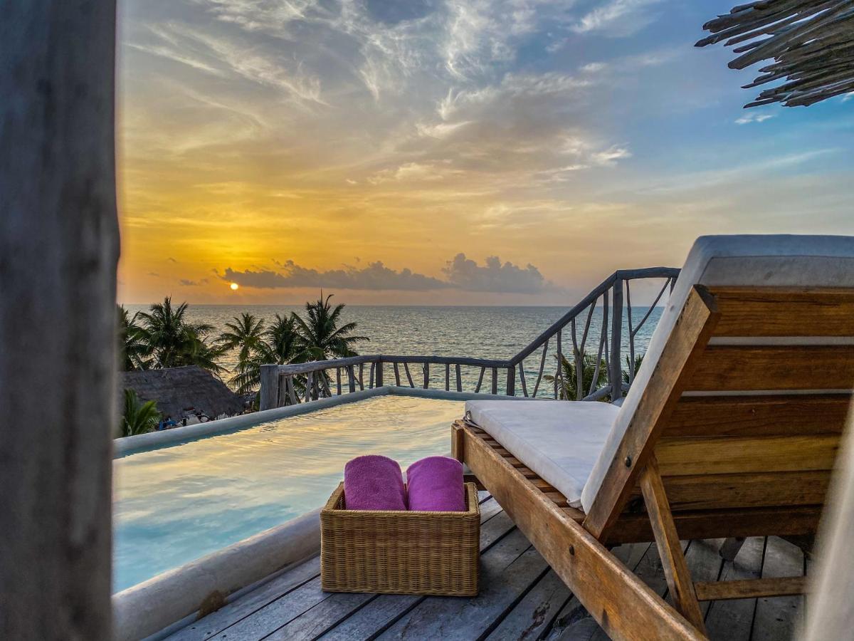 Hotel Punta Blanca House *
