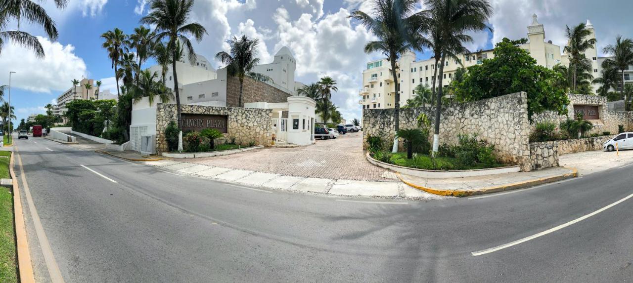 Plaza Sea View * Cancun