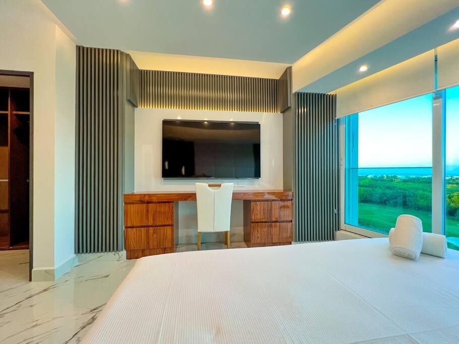 Luxury 3br • Apartment *