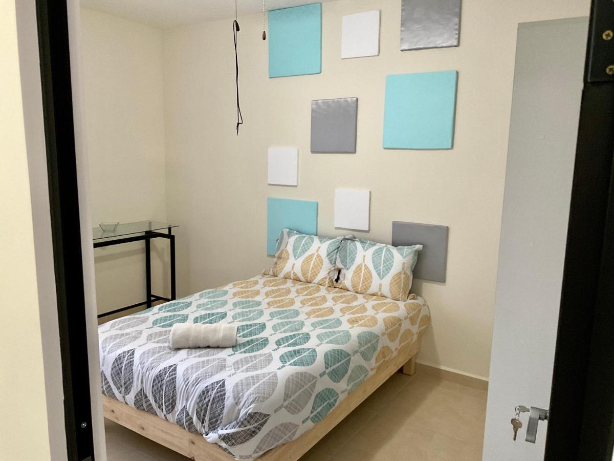 Yellowsub Apartment *
