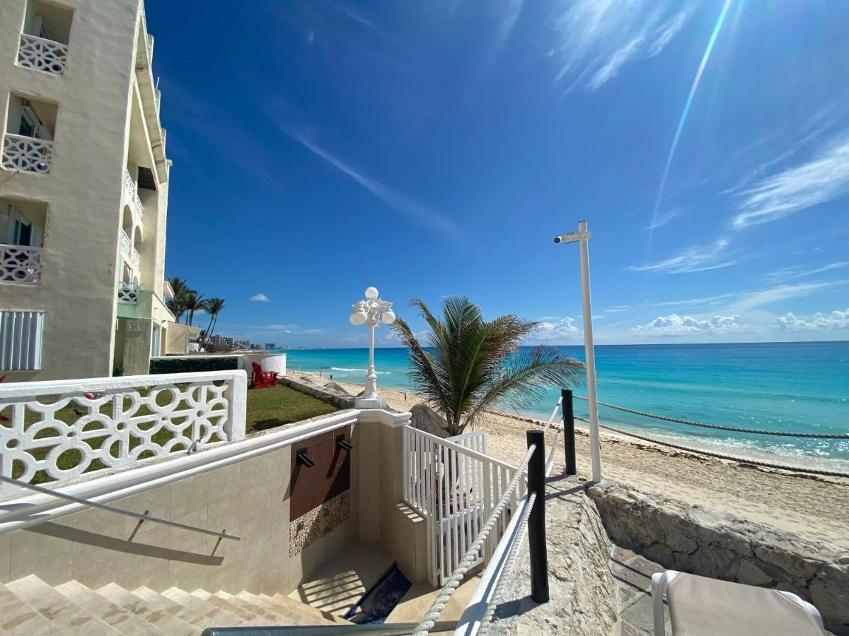 Plaza Mexico * Cancun